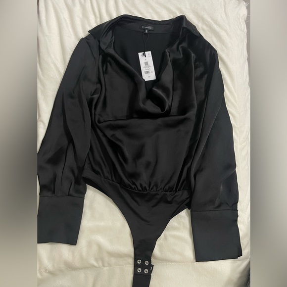 Dynamite Cowl neck bodysuit - Picture 1 of 3